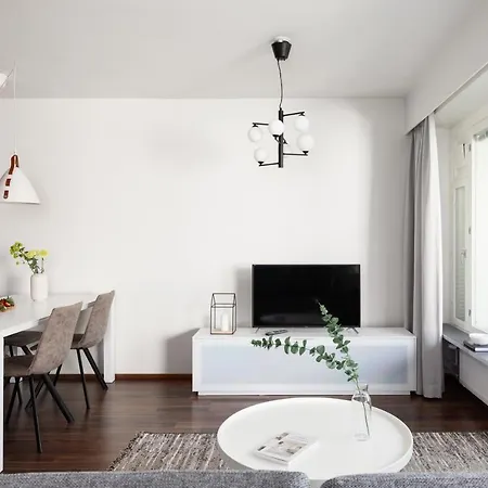 Sleepwell Tapiola Apartment